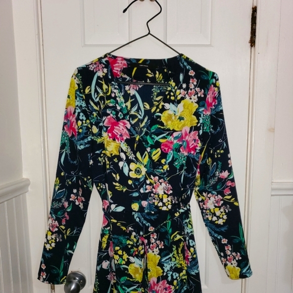 Vero Moda Dress - Picture 1 of 4